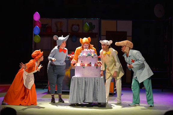 День рождения кота Леопольда