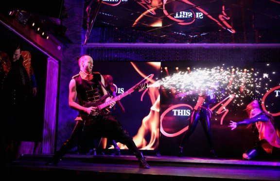Легендарное шоу This is M