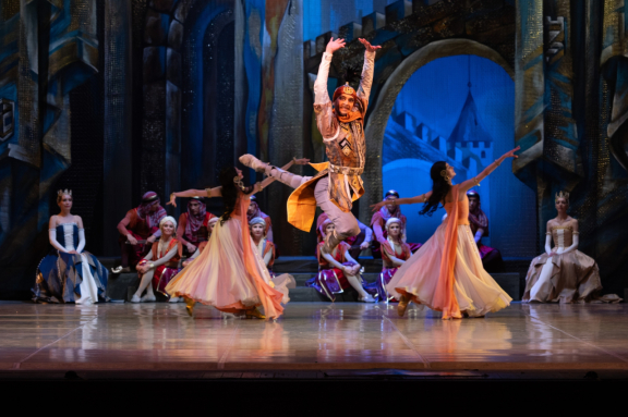 &Rcy;&acy;&jcy;&mcy;&ocy;&ncy;&dcy;&acy;