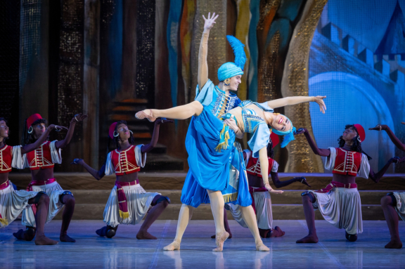 &Rcy;&acy;&jcy;&mcy;&ocy;&ncy;&dcy;&acy;