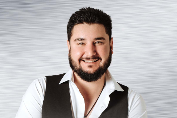 &Rcy;&ucy;&scy;&lcy;&acy;&ncy; &Kcy;&icy;&rcy;&acy;&mcy;&ucy;&tcy;&dcy;&icy;&ncy;&ocy;&vcy;