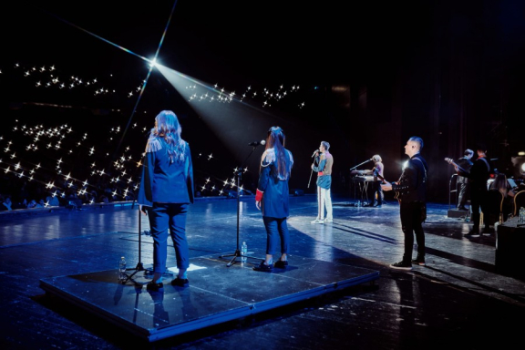 Queen&period; &SHcy;&ocy;&ucy; &laquo;&Bcy;&ocy;&gcy;&iecy;&mcy;&scy;&kcy;&acy;&yacy; &rcy;&acy;&pcy;&scy;&ocy;&dcy;&icy;&yacy;&raquo; &vcy; &scy;&ocy;&pcy;&rcy;&ocy;&vcy;&ocy;&zhcy;&dcy;&iecy;&ncy;&icy;&icy; &scy;&icy;&mcy;&fcy;&ocy;&ncy;&icy;&chcy;&iecy;&scy;&kcy;&ocy;&gcy;&ocy; &ocy;&rcy;&kcy;&iecy;&scy;&tcy;&rcy;&acy;