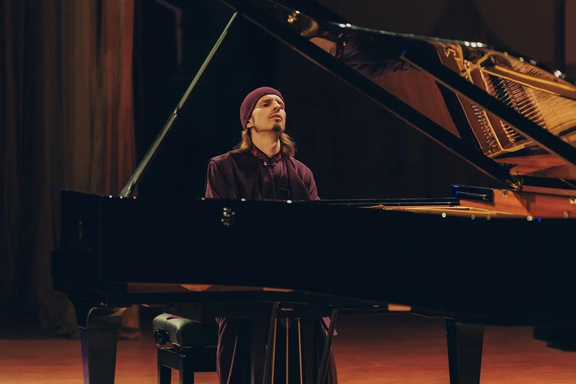 &Mcy;&ocy;&ncy;&acy;&khcy; &Acy;&vcy;&iecy;&lcy;&softcy;&period; &Vcy;&iecy;&chcy;&ncy;&acy;&yacy; &lcy;&yucy;&bcy;&ocy;&vcy;&softcy;