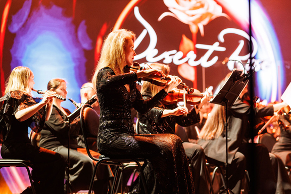 &KHcy;&Icy;&Tcy;&Ycy; &Scy;&Tcy;&Icy;&Ncy;&Gcy; "&Scy;&Icy;&Mcy;&Fcy;&Ocy;&Ncy;&Icy;&YAcy; &Rcy;&Ocy;&Zcy;&Acy; &Pcy;&Ucy;&Scy;&Tcy;&Ycy;&Ncy;&Icy;"&comma; &Ucy;&fcy;&acy;