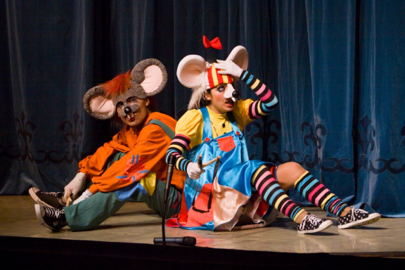 &Dcy;&iecy;&ncy;&softcy; &rcy;&ocy;&zhcy;&dcy;&iecy;&ncy;&icy;&yacy; &kcy;&ocy;&tcy;&acy; &Lcy;&iecy;&ocy;&pcy;&ocy;&lcy;&softcy;&dcy;&acy;