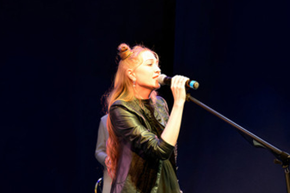 &Icy; &vcy;&ncy;&ocy;&vcy;&softcy; &ocy; &lcy;&yucy;&bcy;&vcy;&icy;